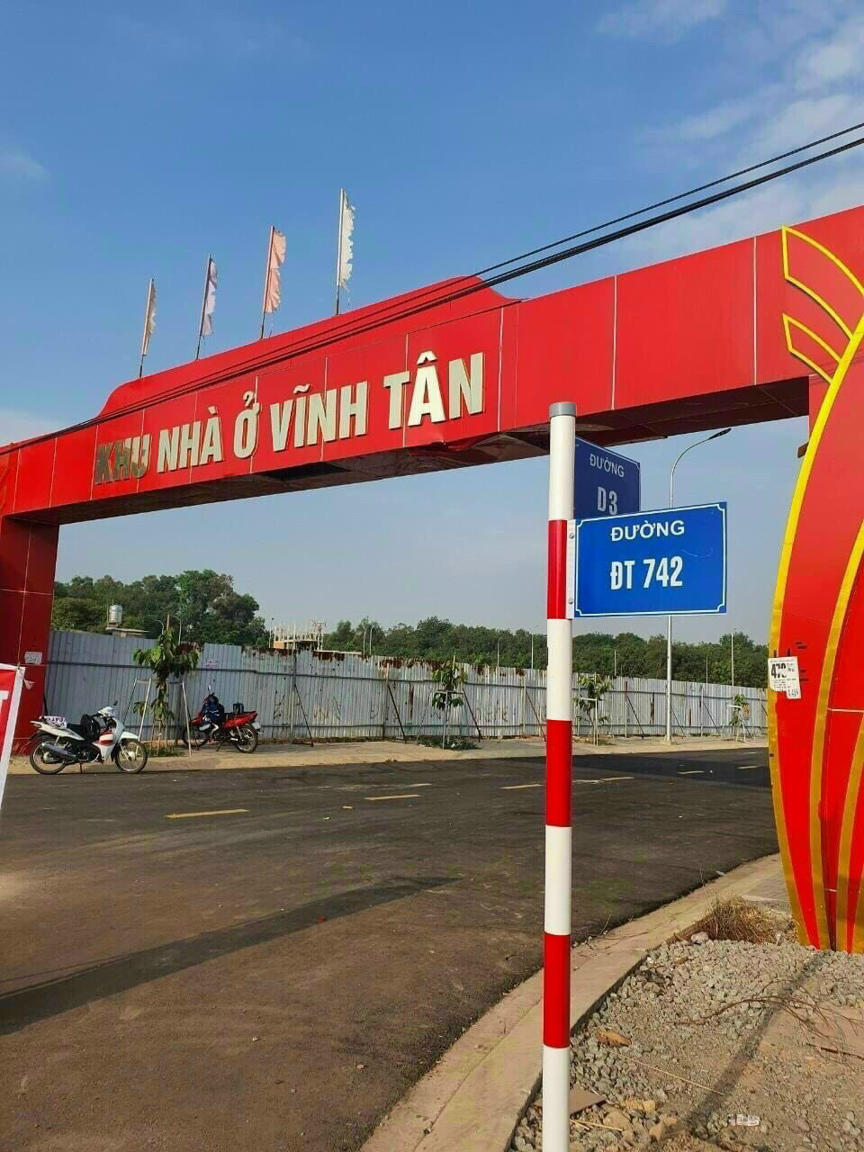 Ra lô đất sát chợ vĩnh tân, mt kinh doanh sổ sẵn