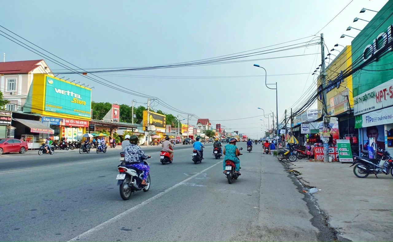 KDT đẹp và hoàn thiện nhất thuộc xã Tân Lập - Bắc Tân Uyên. Pháp lý chuẩn, sổ hồng riêng