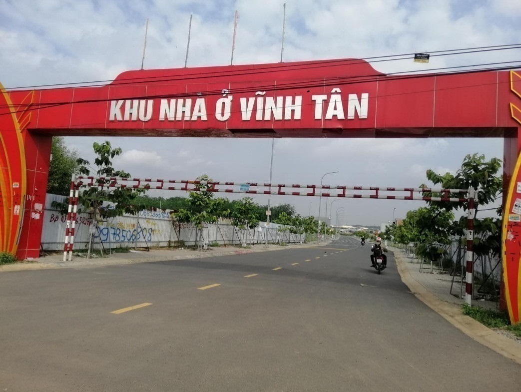 792tr/79m,thanh lý 2 mặt tiền,Đô Thị Vĩnh Tân,mặt tiền DT742,kcn vsip 2,Tân Uyên,BD