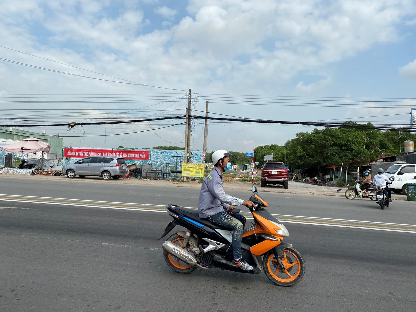 1 lô duy nhất mặt tiền kinh doanh doanh đa ngành, chợ Nhật Huy