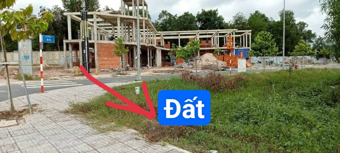 Siêu phẩm lô góc 2 MT cách chợ Vĩnh Tân, Tân Uyên 500m.